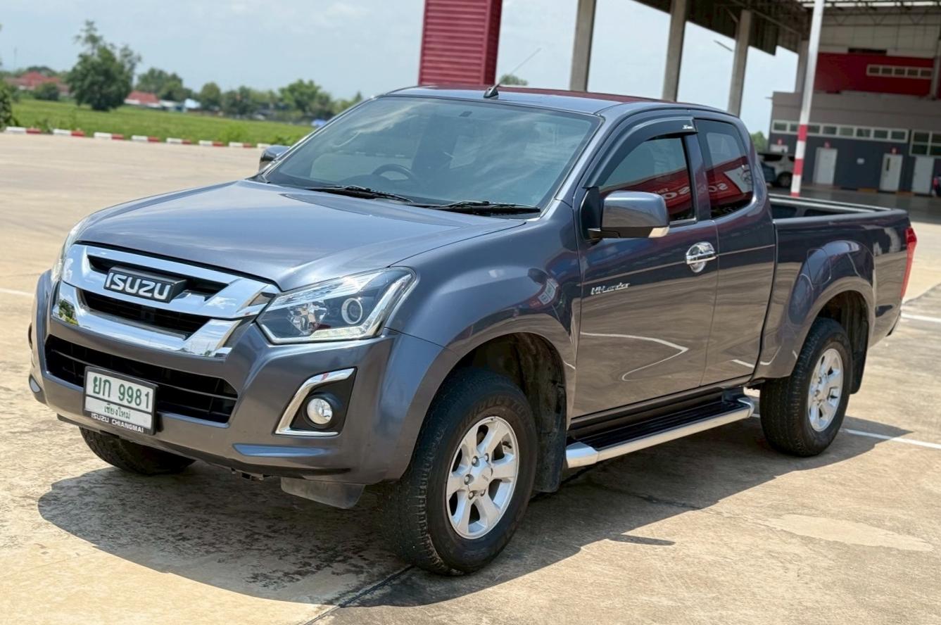 All new D-MAX Spacecab Bluepower 1.9 Ddi L Hi-lander M/T  ปี 2017